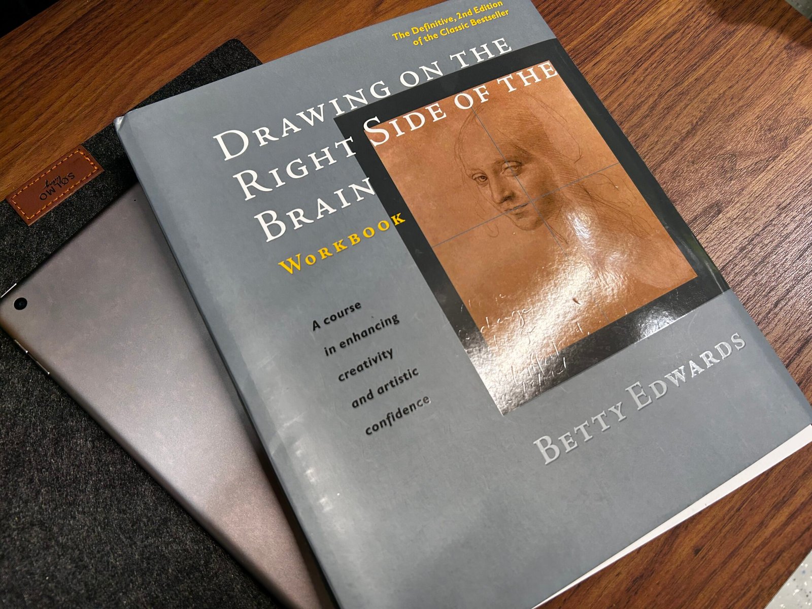 The Top 8 Drawing Books for Beginners: Learn to Draw in 2026 Betty Edward's "Drawing on the Right Side of the Brain"